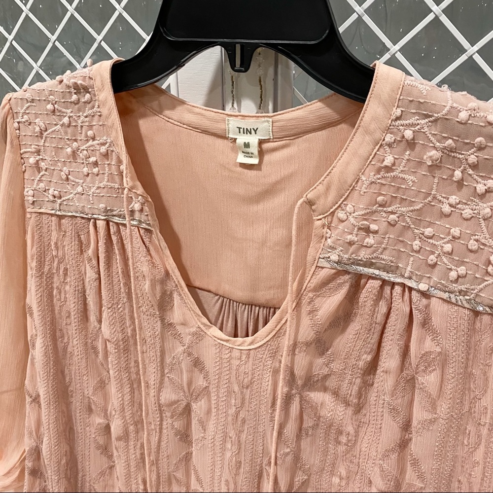 TINY Anthro pink shimmery peasant blouse Sz M boho - Picture 2 of 7